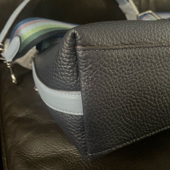 Coach Clara Shoulder Bag/Crossbody With Horse And Carriage HTF - Picture 10 of 13